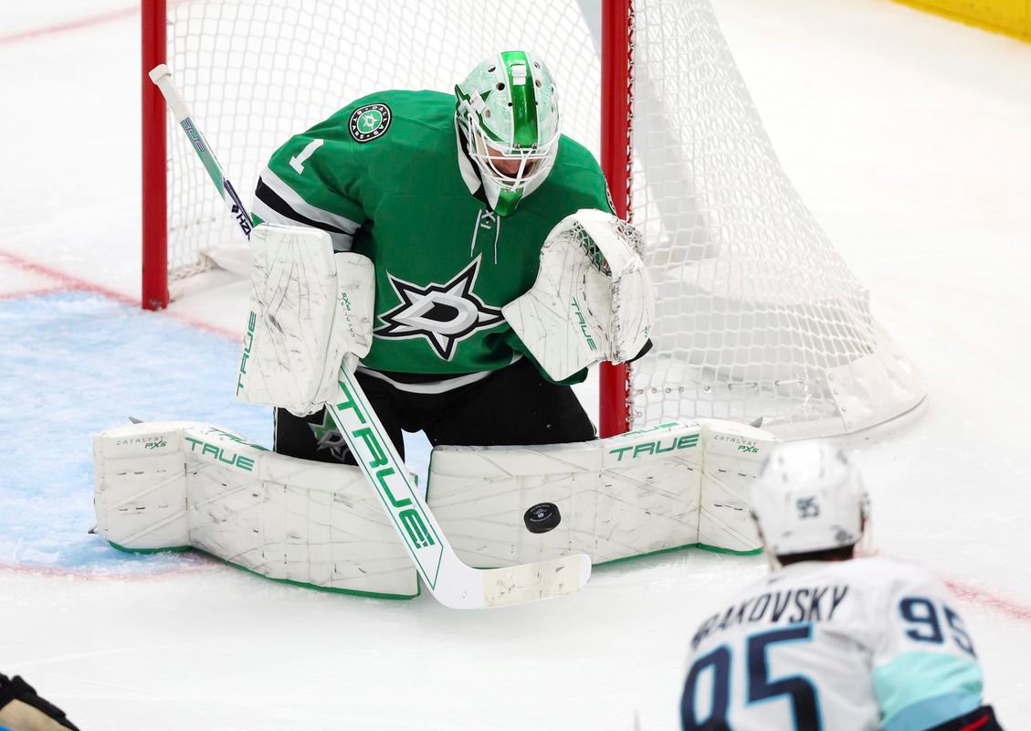 Kanadský útočník dal prvý gól v NHL 10 rokov po drafte. Špeciálny duel pre brankára Dallasu