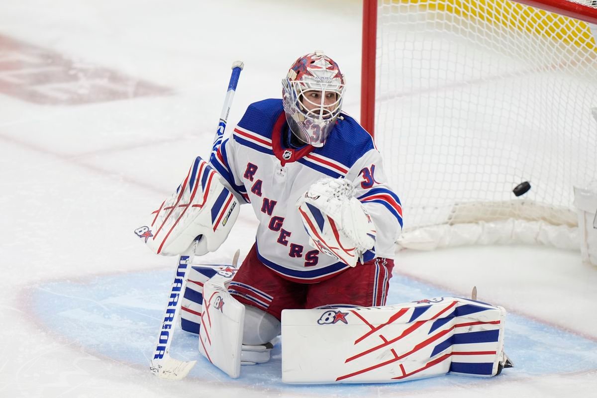 Stal by sa najlepšie plateným brankárom v dejinách. Šesťorkin nepríjemne prekvapil Rangers