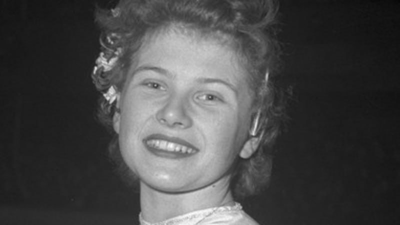 Zemřela Jitka Kramperová. Krasobruslařská rekordmanka, která byla trnem v oku komunistů Zemřela Jitka Kramperová. Krasobruslařská rekordmanka, která byla trnem v oku komunistů