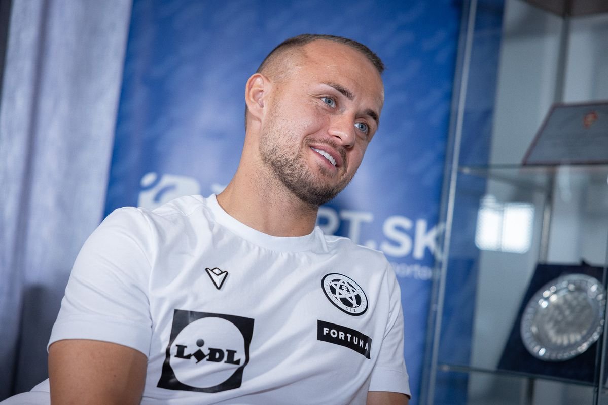 VIDEO Stanislav Lobotka varuje: Sme len ľudia. Je to extrém VIDEO Stanislav Lobotka varuje: Sme len ľudia. Je to extrém
