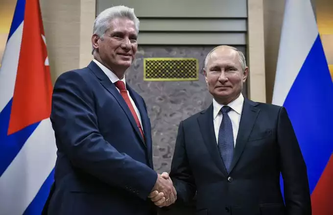 V BRICS začína byť horúco. Kuba zaslala žiadosť o vstup V BRICS začína byť horúco. Kuba zaslala žiadosť o vstup