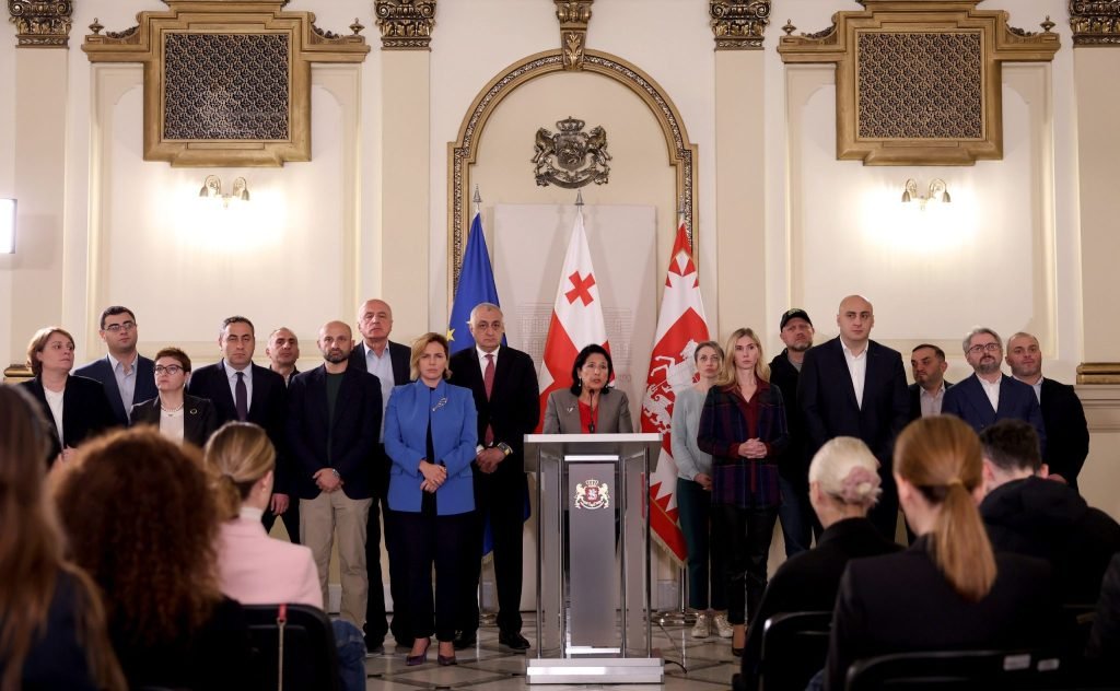 Orbán gratuloval víťazovi gruzínskych volieb a zamieril do Tbilisi, Únia chce vysvetlenie nezrovnalostí Orbán gratuloval víťazovi gruzínskych volieb a zamieril do Tbilisi, Únia chce vysvetlenie nezrovnalostí