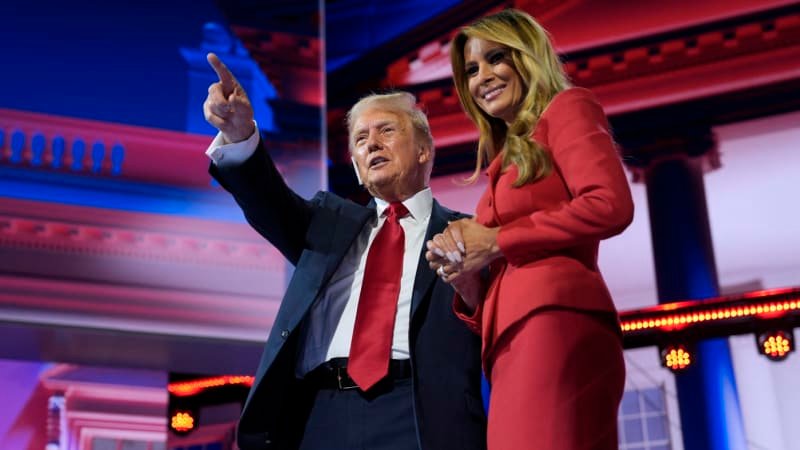Trumpová chce za rozhovor miliony, kampaně se straní. Harrisová i přes problémy veřejně září Trumpová chce za rozhovor miliony, kampaně se straní. Harrisová i přes problémy veřejně září