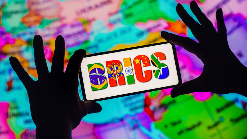 Čím je bližšie summit BRICS, tým viac sa „partneri“ ošívajú Čím je bližšie summit BRICS, tým viac sa „partneri“ ošívajú