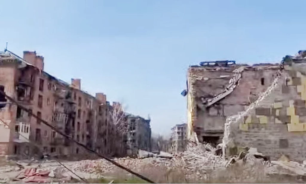 Stačí jedna chyba ukrajincov a Časiv Jar padne Stačí jedna chyba ukrajincov a Časiv Jar padne
