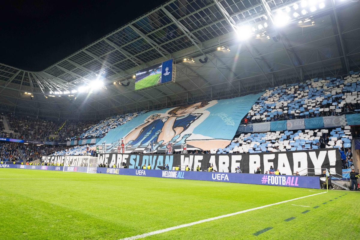 VIDEO Manchester City privítalo na Slovane veľavravné choreo. Atmosféra bola elektrizujúca!