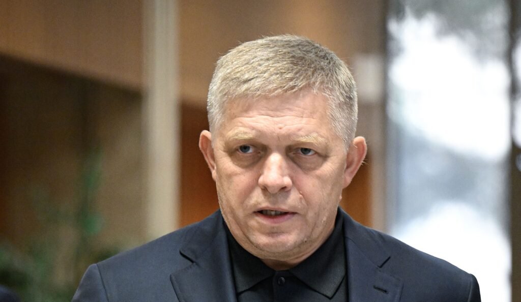 Lídri SR, Srbska a Maďarska budú v Komárne rokovať o nelegálnej migrácii Lídri SR, Srbska a Maďarska budú v Komárne rokovať o nelegálnej migrácii