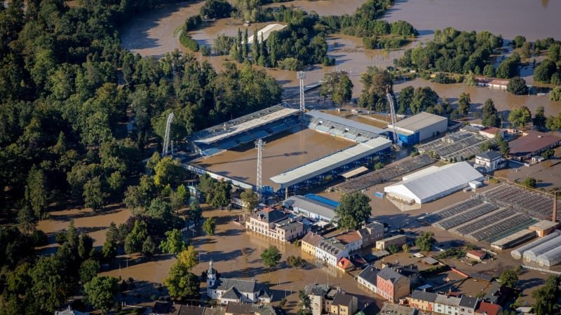 Během povodní padl 127 let starý český rekord. V Jeseníkách napršelo 386 mm za den Během povodní padl 127 let starý český rekord. V Jeseníkách napršelo 386 mm za den