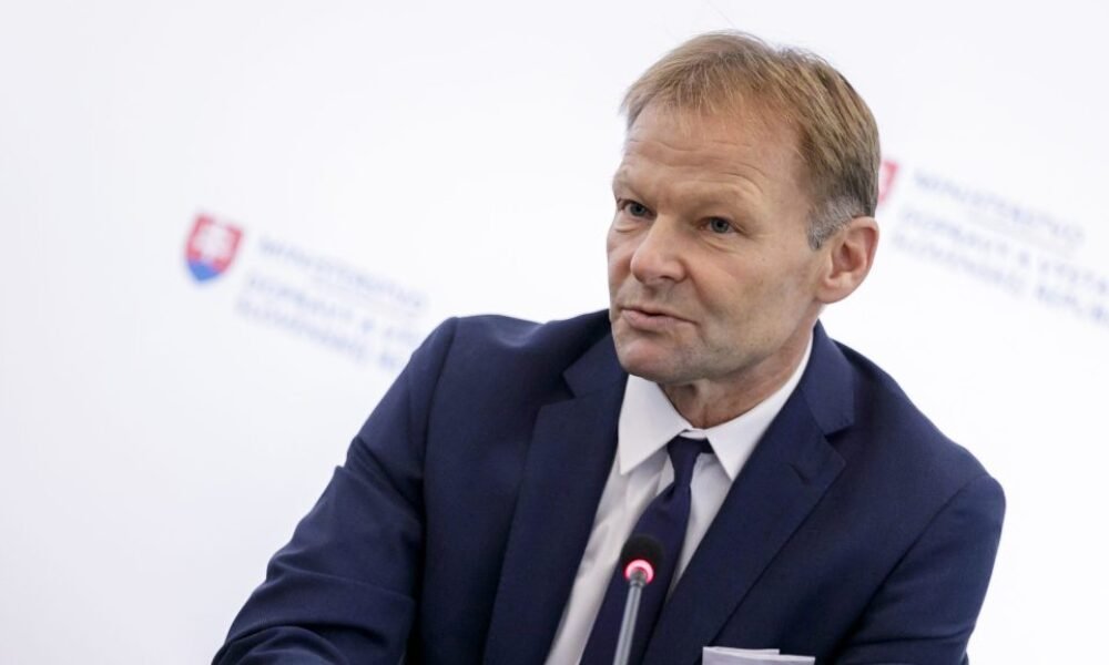 Vazil Hudák: V obnove budov sa musí zmeniť prístup úradníkov aj starostov