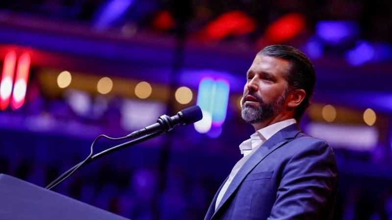 Ukrajina přijde o „kapesné“. Trump junior se vysmíval ukrajinskému prezidentovi Zelenskému Ukrajina přijde o „kapesné“. Trump junior se vysmíval ukrajinskému prezidentovi Zelenskému