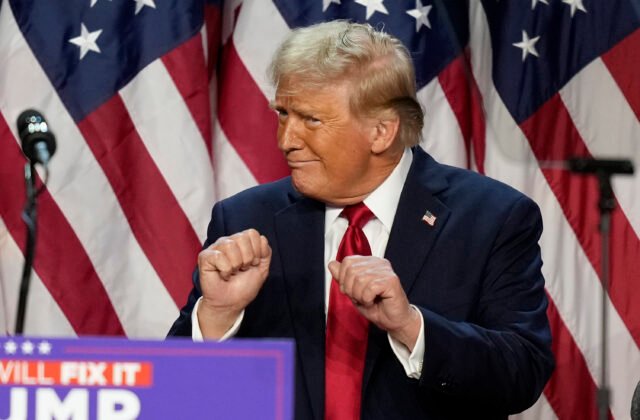 214389_election_2024_trump_82908-640x420.jpg Zahájim zlatú éru Ameriky a každý jeden deň budem za vás bojovať, sľúbil Trump počas víťazného prejavu (video+foto)