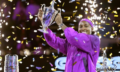 Coco Gauffová triumfovala na WTA Finals, stala sa prvou americkou šampiónkou od roku 2014