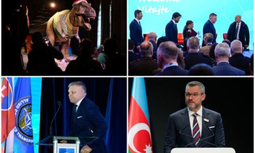 Top foto dňa (12. november 2024): Pellegrini na konferencii OSN, Fico na otvorení podujatia NATO aj dinosaurus vo vianočnom svetri