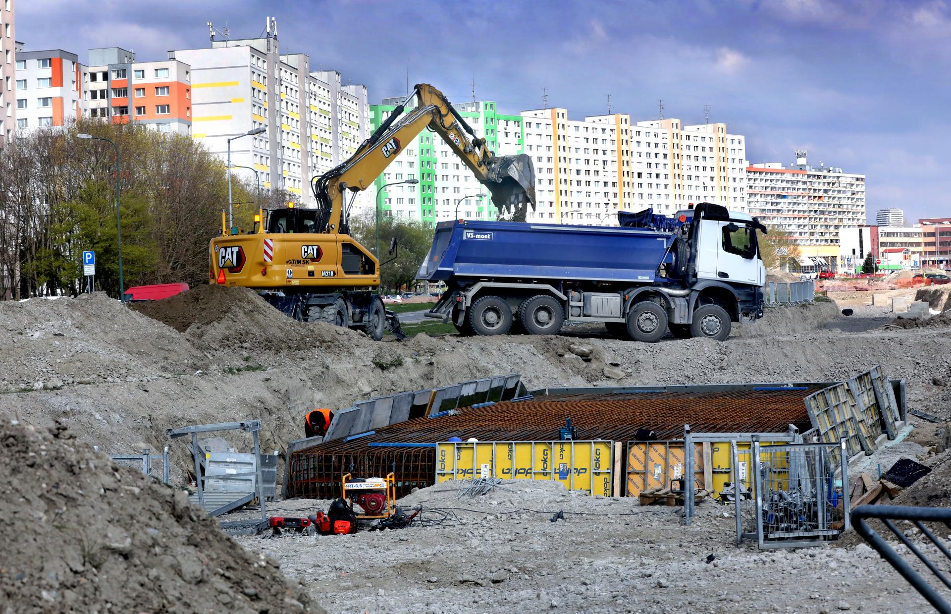 Výstavba električkovej trate v Petržalke bude mať plynulé financovanie