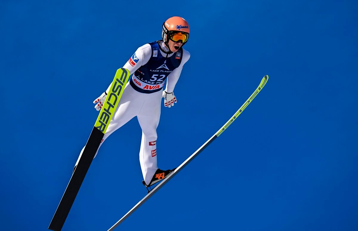 Skoky na lyžiach: Jan Hörl triumfoval na druhom podujatí v Lillehammeri