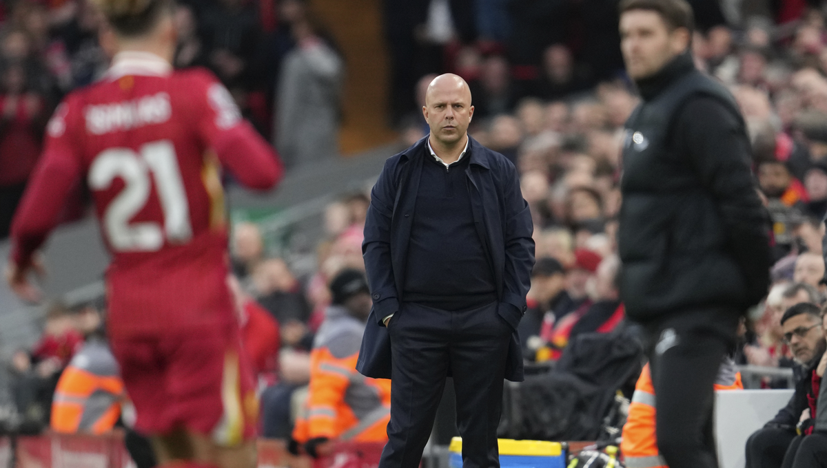 Liverpool chce rozbúriť vody. Už niekoľko mesiacov sa pripravuje na prekvapivý prestup Liverpool chce rozbúriť vody. Už niekoľko mesiacov sa pripravuje na prekvapivý prestup