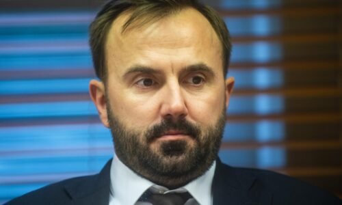 Opozícia nepodporí návrh rozpočtu na budúci rok. Predstavený rozpočet prehĺbi chudobu, tvrdí Kišš