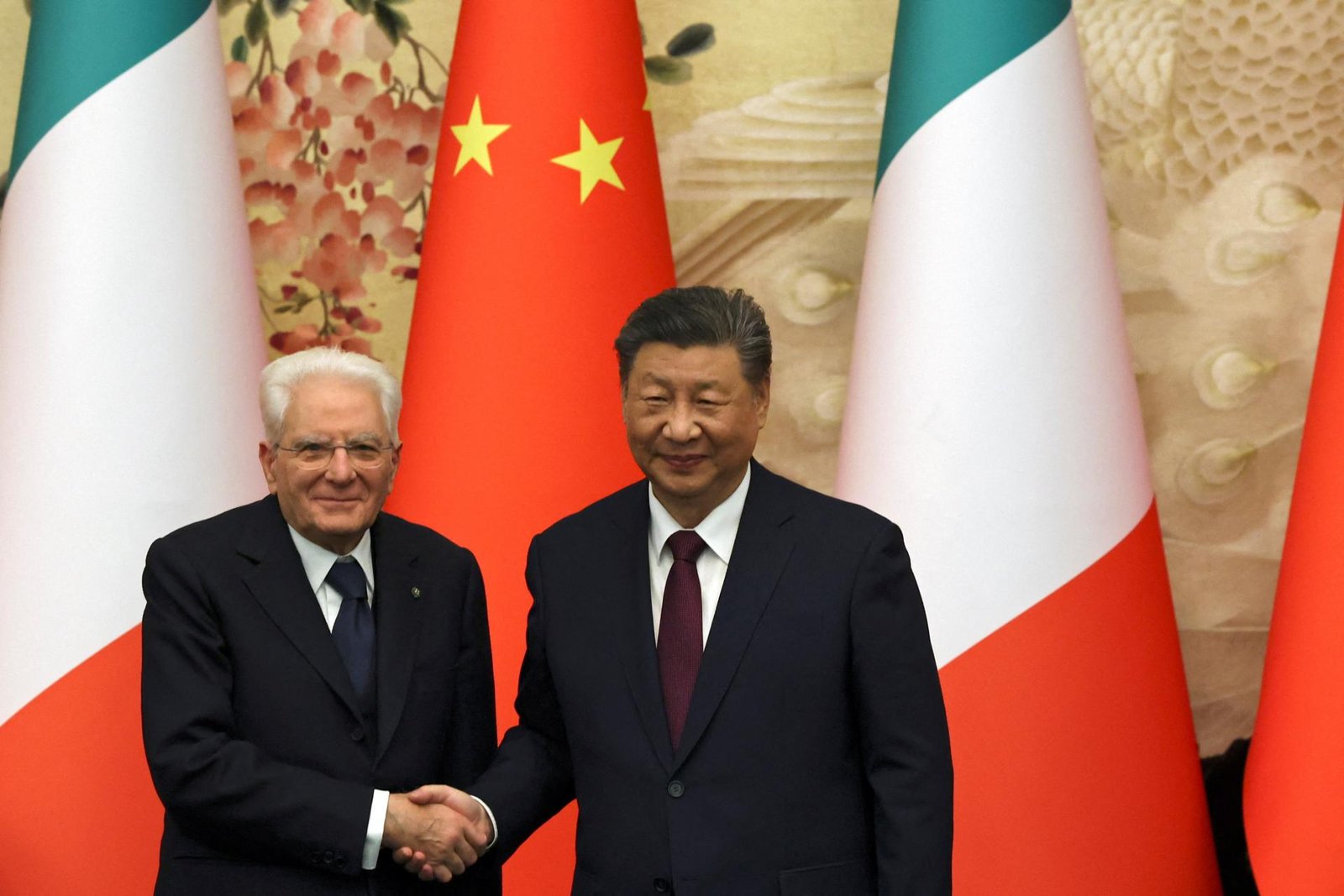 V Pekingu sa stretli prezidenti Talianska a Číny, delí ich pohľad na Ukrajinu V Pekingu sa stretli prezidenti Talianska a Číny, delí ich pohľad na Ukrajinu
