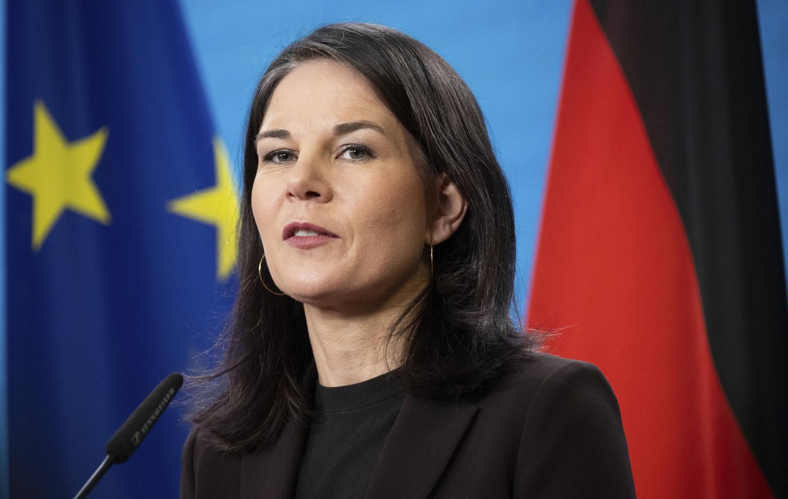 Šéfka nemeckej diplomacie navštívi Čínu na pozvanie svojho náprotivka, cieľom je rozvoj vzťahov Šéfka nemeckej diplomacie navštívi Čínu na pozvanie svojho náprotivka, cieľom je rozvoj vzťahov