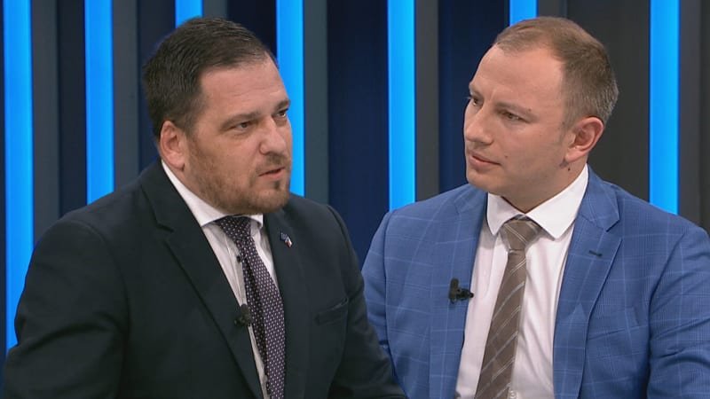 Knotek: Premiér ohledně platů ztrácí soudnost. Nechytejme ho za slovo, žádá Zdechovský Knotek: Premiér ohledně platů ztrácí soudnost. Nechytejme ho za slovo, žádá Zdechovský