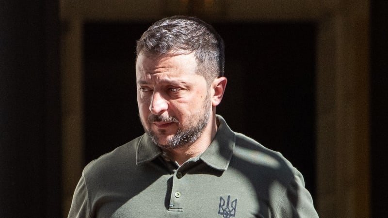 Na Ukrajině může být až 100 tisíc vojáků KLDR, varoval Zelenskyj. Volá po jednotné Evropě Na Ukrajině může být až 100 tisíc vojáků KLDR, varoval Zelenskyj. Volá po jednotné Evropě