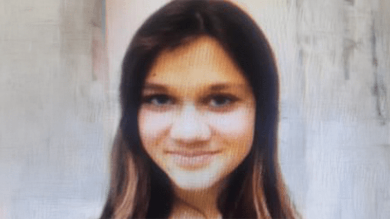 Dítě v ohrožení: Policie hledá 14letou dívku. Má sebevražedné sklony, nevzala si s sebou léky Dítě v ohrožení: Policie hledá 14letou dívku. Má sebevražedné sklony, nevzala si s sebou léky