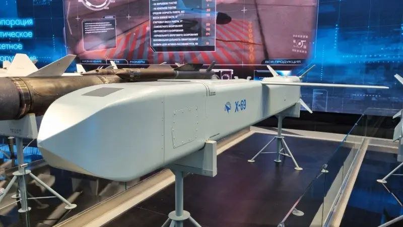 Opäť SU-57? Po ruskom údere na cieľ došlo v Odese k viacnásobnej redetonácii skladu munície NATO Opäť SU-57? Po ruskom údere na cieľ došlo v Odese k viacnásobnej redetonácii skladu munície NATO