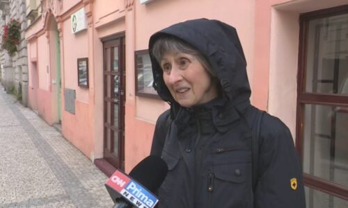 Hlasujte v ANKETĚ: Opravdu si myslí, že jsme tak blbí? Lidé kritizují obchody za Black Friday
