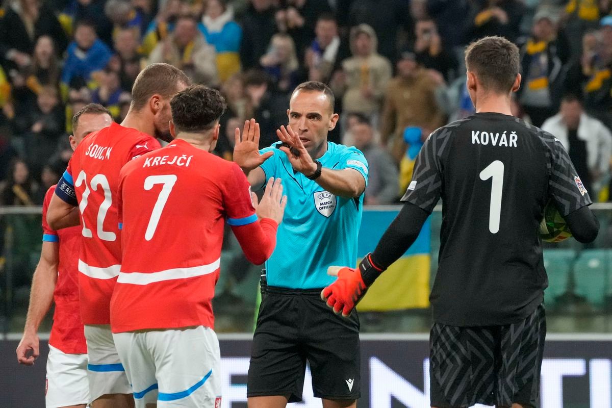Hašek povolal do českého tímu aj prekvapivé meno. V dôležitých dueloch bez veľkej hviezdy