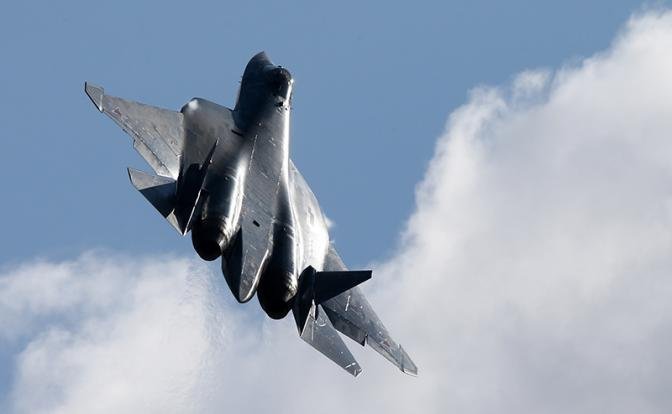 Su-57 s raketou duchov. Aké nové ruské zbrane sa v blízkej budúcnosti objavia v zóne ŠVO?