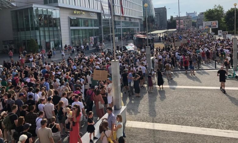 Keď niekto predstiera záujem brániť kultúru, ale manažuje štátny prevrat Keď niekto predstiera záujem brániť kultúru, ale manažuje štátny prevrat