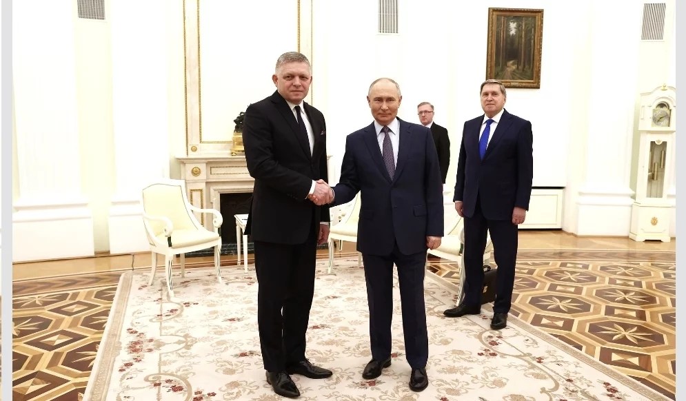 Vladimir Putin prijal Roberta Fica v Kremli