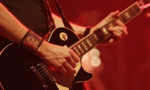 Zemřela legenda české metalové scény: Kytarista s přezdívkou Šakal zemřel ve věku 54 let