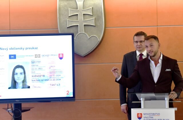 252256_676152c5968c5275691292-640x420.jpg Šutaj Eštok predstavil nové občianske preukazy, sú odolnejšie a bezpečnejšie – VIDEO