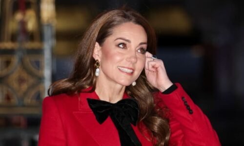 Princezna Kate se objevila na vánoční bohoslužbě. Hostům poslala vzkaz plný naděje