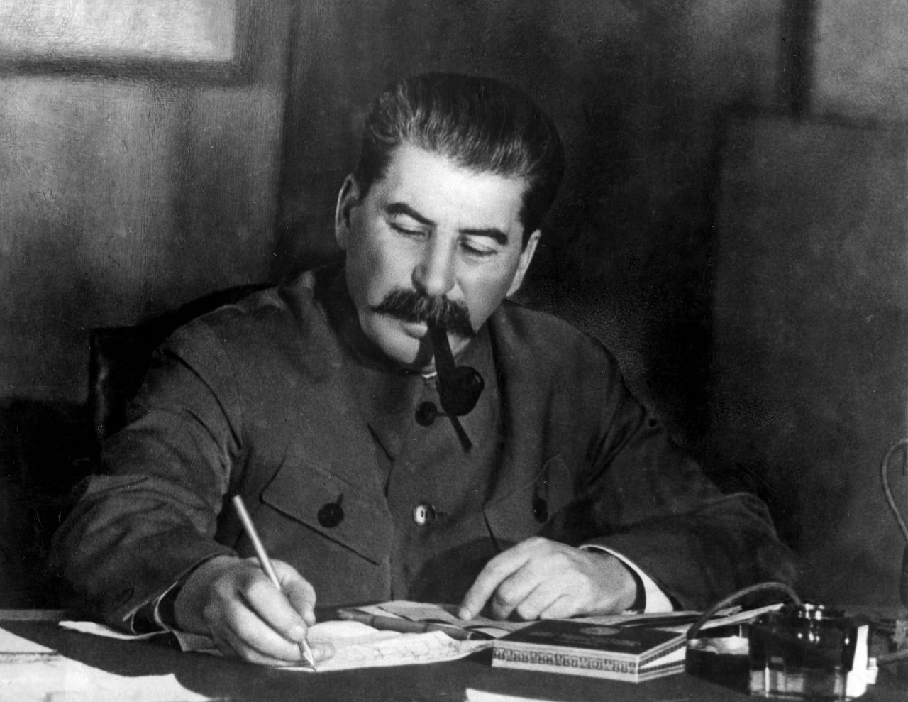 Andrej Fursov: Stalin nikdy nebol bábkou Andrej Fursov: Stalin nikdy nebol bábkou