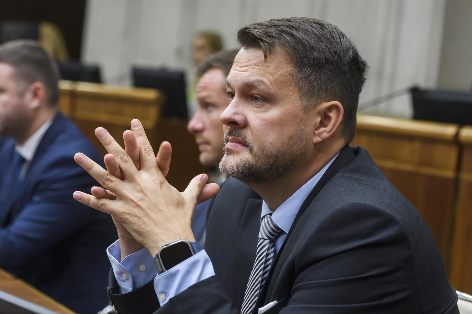 Poslanec Hlasu Migaľ žiada presun hlasovania o novelách z dielne ministerstva športu Poslanec Hlasu Migaľ žiada presun hlasovania o novelách z dielne ministerstva športu