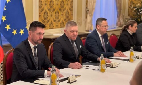 Zníženie DPH na niektoré potraviny stálo štát 300 miliónov eur, vyhlásil Fico po stretnutí s prvovýrobcami