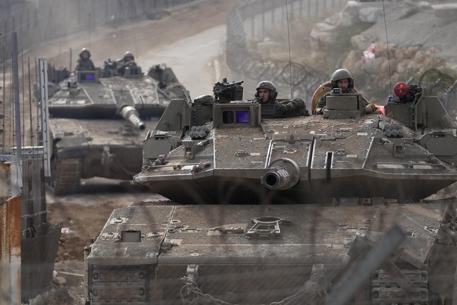 Izrael a Hamas sa nezhodujú na počte rukojemníkov, ktorých prepustia, píšu médiá Izrael a Hamas sa nezhodujú na počte rukojemníkov, ktorých prepustia, píšu médiá