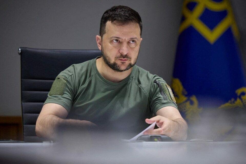Európa potrebuje silnú, jednotnú pozíciu pre trvalý mier, povedal Zelenskyj po príchode do Bruselu Európa potrebuje silnú, jednotnú pozíciu pre trvalý mier, povedal Zelenskyj po príchode do Bruselu