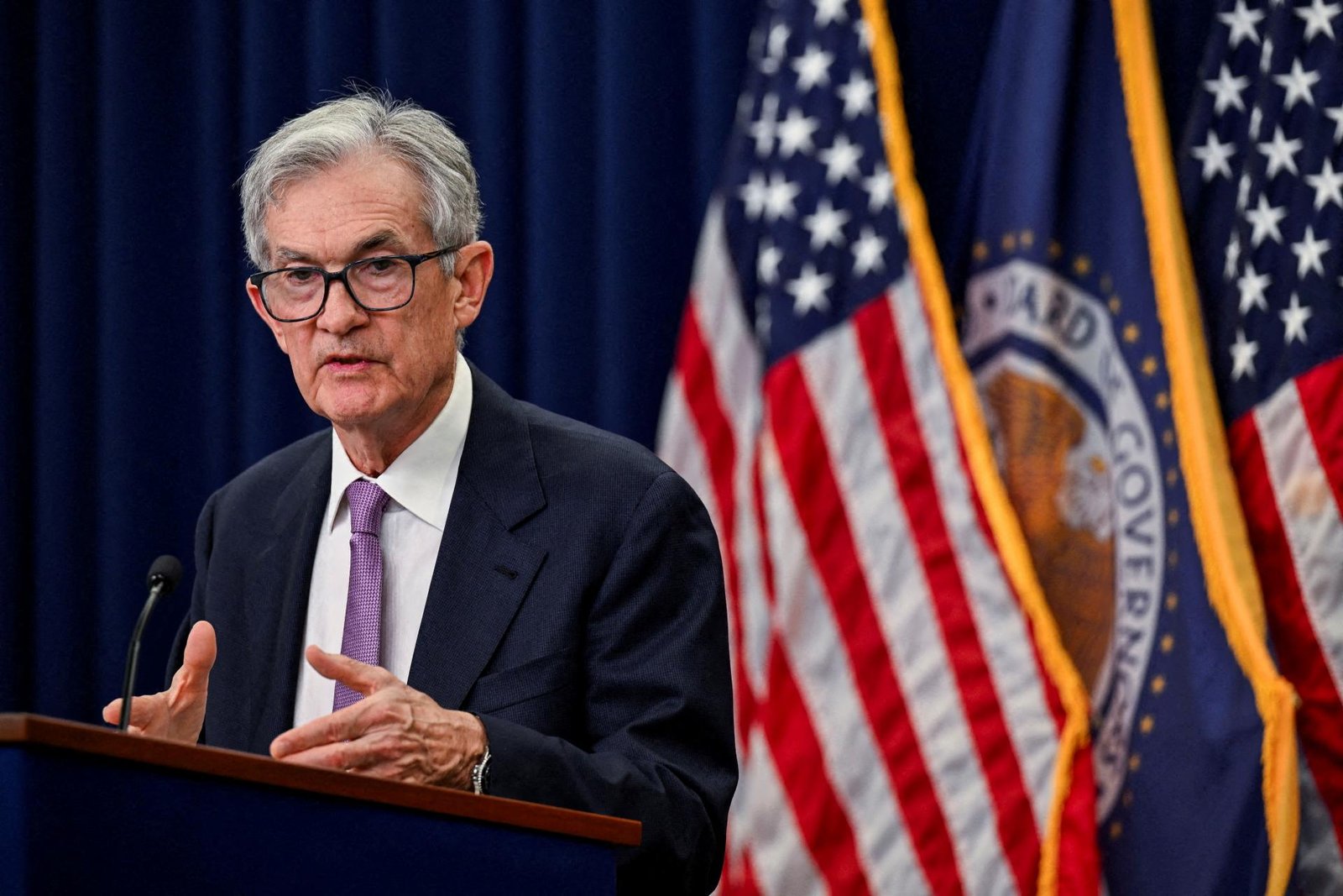 Fed tento týždeň opäť zníži sadzby, ďalej môže postupovať opatrne kvôli oslabenému trhu práce Fed tento týždeň opäť zníži sadzby, ďalej môže postupovať opatrne kvôli oslabenému trhu práce