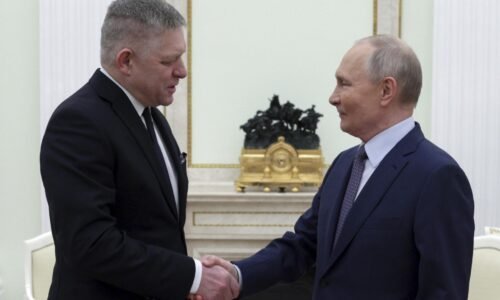 Putinov hovorca priblížil rokovania s Ficom: Vymenili si názory na ukrajinské záležitosti