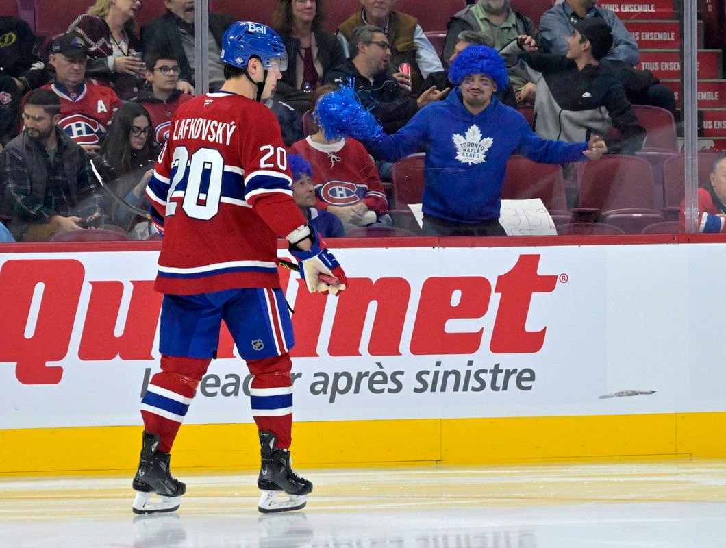 Slováci v NHL Návrat Juraja Slafkovského do prvého útoku ako z hororu, vyhral len Martin Fehérváry