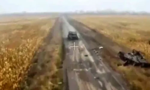 Video: Dron natočil “cintorín” obrnených vozidiel Ozbrojených síl Ukrajiny v Kurskej oblasti