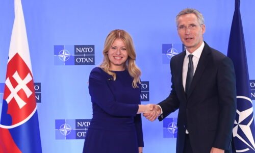 Bývalý šéf NATO Jens Stoltenberg bol vymenovaný do vedenia klubu Bilderberg