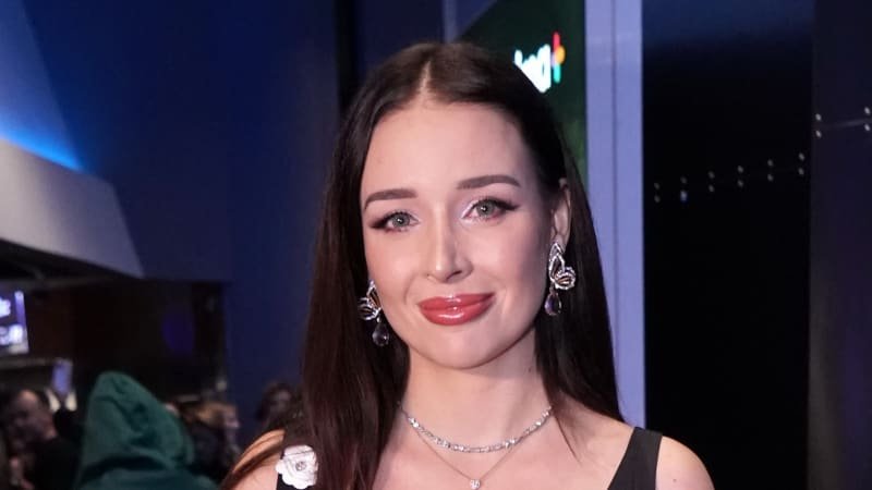 Chovala jsem se trochu jako svině, přiznala vítězka Zrádců Nicole. Mám zuby jako kůň, dodala Chovala jsem se trochu jako svině, přiznala vítězka Zrádců Nicole. Mám zuby jako kůň, dodala