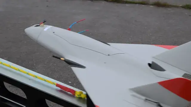 Z USA na Ukrajinu: Stopársky stíhací dron Z USA na Ukrajinu: Stopársky stíhací dron