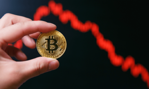 Bitcoin prvýkrát od volieb s negatívnym grafom. Čo to znamená?