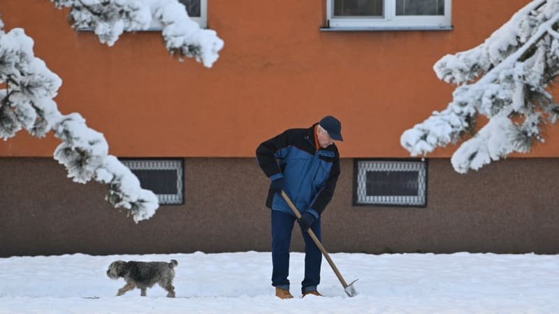 Sledujte RADAR: Sníh se brzy vrátí na většinu území. Po prvních náznacích přijde pořádná zima Sledujte RADAR: Sníh se brzy vrátí na většinu území. Po prvních náznacích přijde pořádná zima
