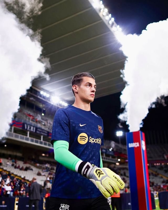 Brankársky talent Barcelony má toho dosť, chce odísť z klubu